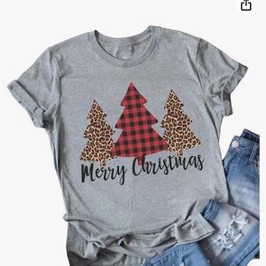 Merry Christmas brand new boutique style short sleeve shirt in size Small